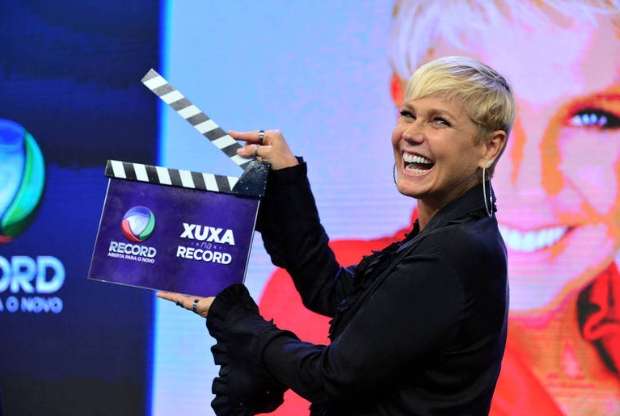 Profissional deve dividir programa com Xuxa Meneghel na Record