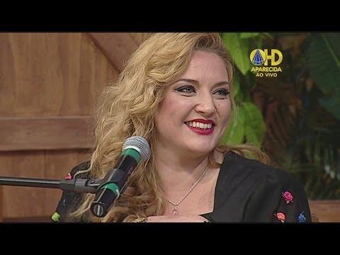 Mariangela Zan recebe cantores e apresentadores para o aniversário da Rede