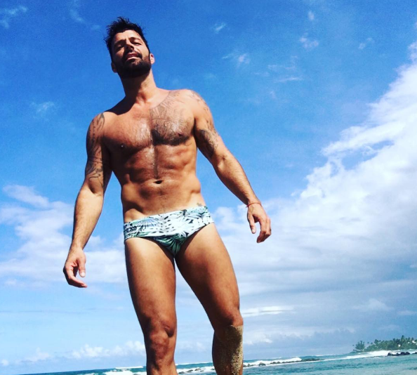 Ricky Martin impressiona pelo corpo sarado (Foto: Reprodução/Instagram)