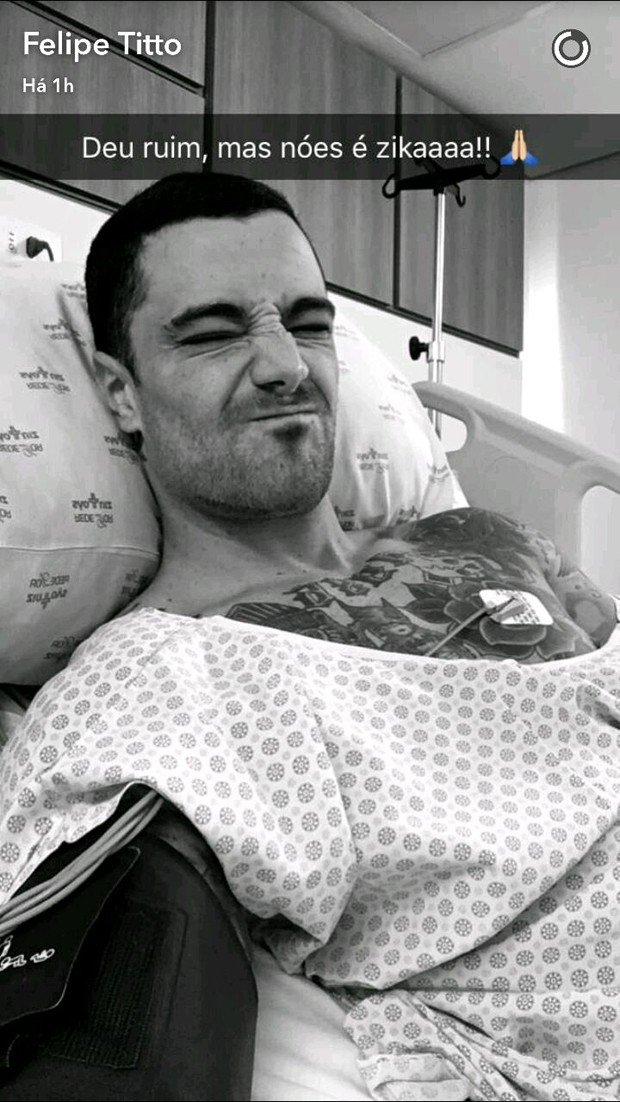Felipe Titto publicou imagem direto do hospital no Snapchat (Reprodução/ Snapchat)