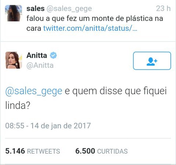 Anitta trocou farpas com uma seguidora no Twitter (Reprodução)