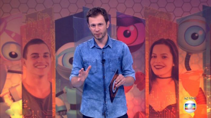 Tiago Leifert comanda o Big Brother Brasil 17 (Divulgação)