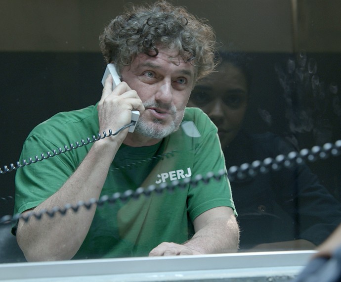 Osvaldo (Werner Schünemann) em Babilônia (Divulgação/ TV Globo)