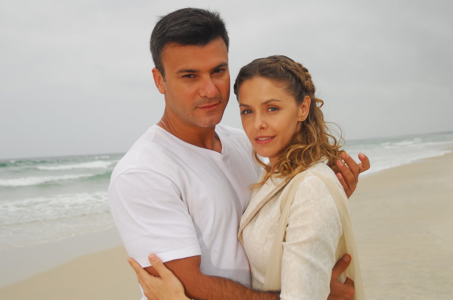 Leonardo Vieira e Bianca Rinaldi em Caminhos do Coração