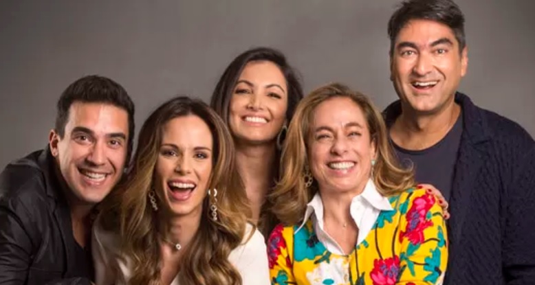 Andre Marques, Ana Furtado, Patricia Poeta, Cissa Guimaraes e Zeca Camargo, apresentadores do E de Casa