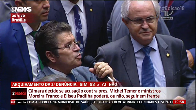Deputado ataca Globo em votação de denúncia contra Temer