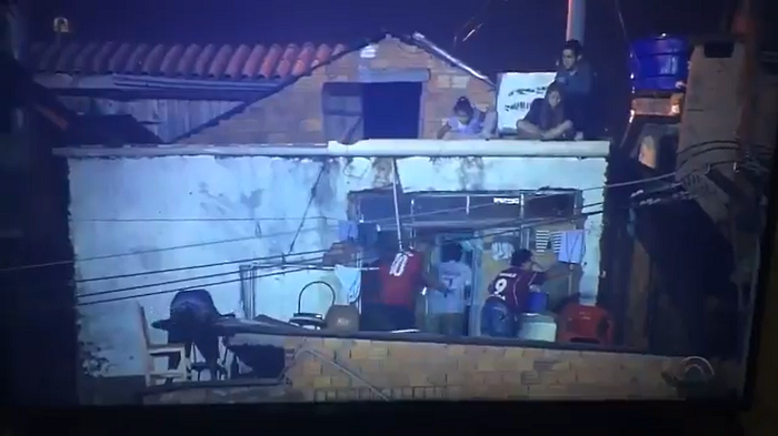 Homem faz trollagem e decide mostrar o bumbum na Globo (Reprodução/Internet)