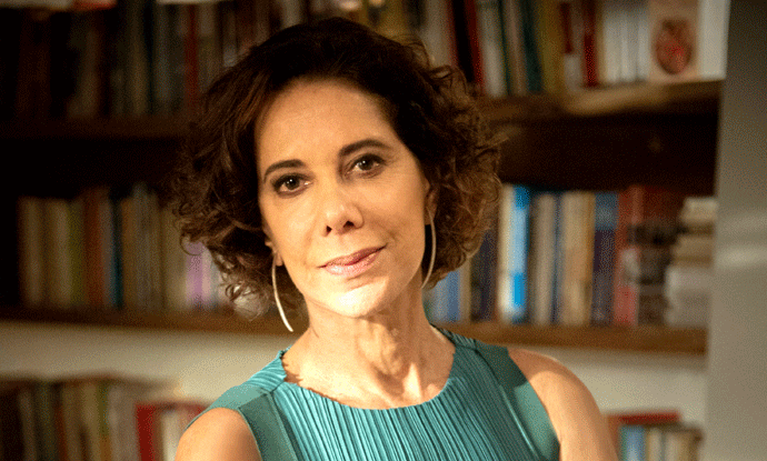 Angela Vieira coleciona mais de 30 trabalhos na TV