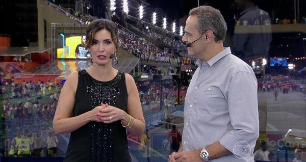 Fatima Bernardes e Luis Roberto na transmissão do Carnaval (Reprodução/Globo)