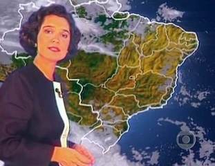 Sandra Annenberg também já informou sobre a meteorologia nos telejornais (Divulgação/TV Globo)