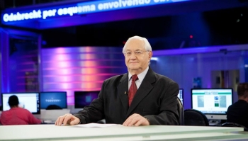 Boris Casoy na apresentação do RedeTV News (Divulgação)