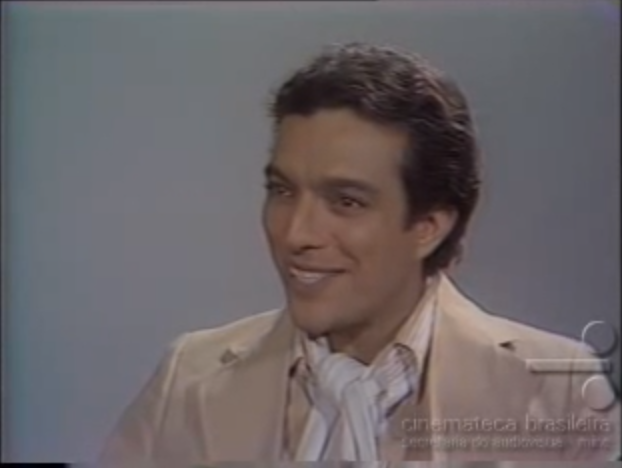 Carlos Augusto Strazzer como Alberto Limonta em O Direito de Nascer (Reprodução/TV Tupi/BCC)
