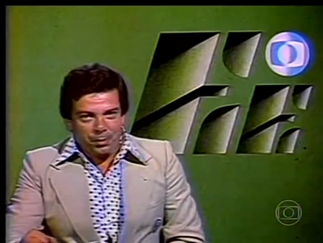 Luciano do Valle na bancada do Esporte Espetacular nos anos 1970 (Reprodução/TV Globo)