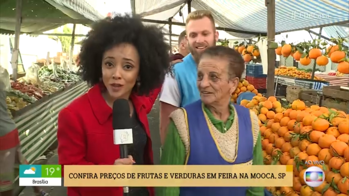 Repórter Valéria Almeida foi confundida com Maju durante link para o É de Casa