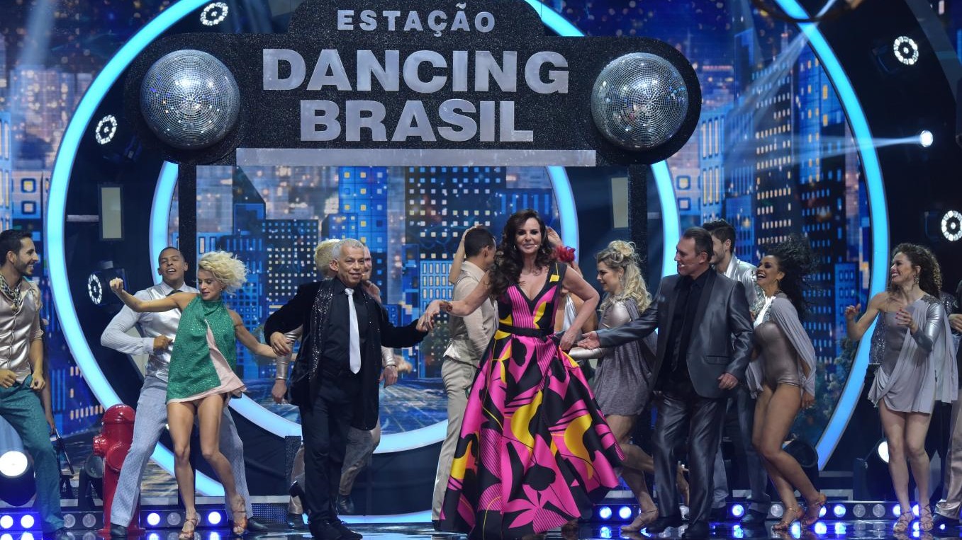 Elenco e jurados do Dancing Brasil 5