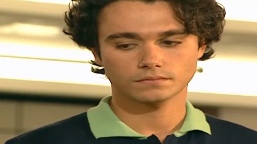 Rodrigo (Angelo Paes Lemme), from Por Amor