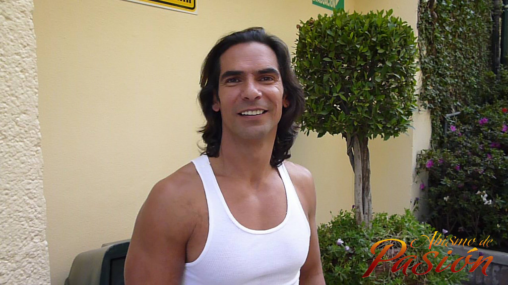 Armando Araiza como Horácio em Abismo de Paixão (Divulgação / Televisa)