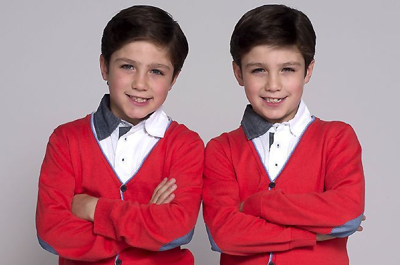 Os gêmeos José Manuel Alanís e José Pablo Alanís como Alex e Guile em Meu Coração é Teu (Divulgação / Televisa)