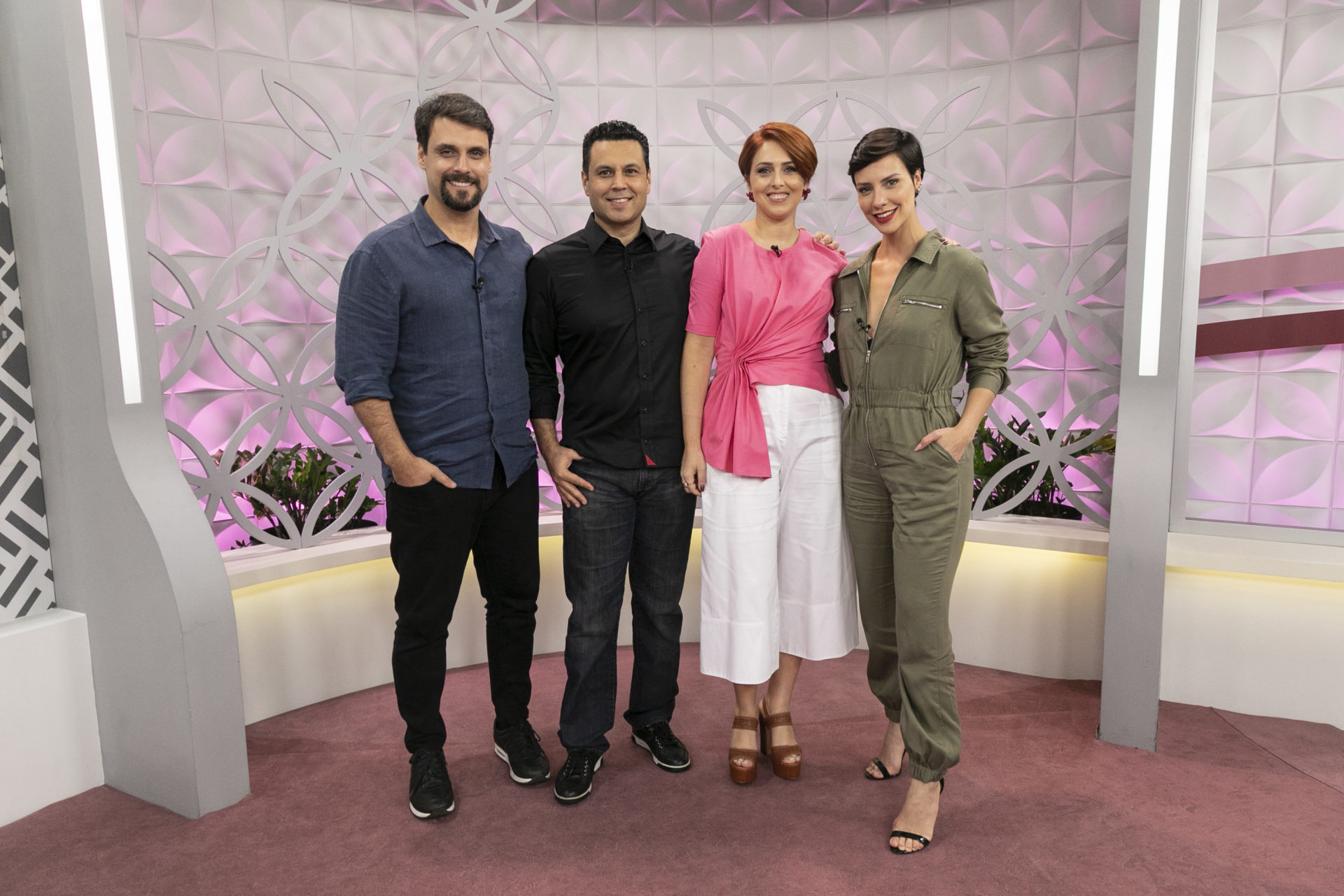 Felipe Cunha, Renato Cardoso, Cristiane Cardoso e Camila Rodrigues no The Love School (Antônio Chahestian / Record TV)