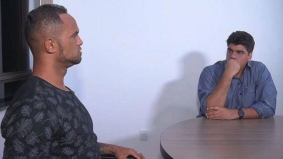 Ex-goleiro Bruno em entrevista ao Domingo Espetacular (Reprodução: Record TV)