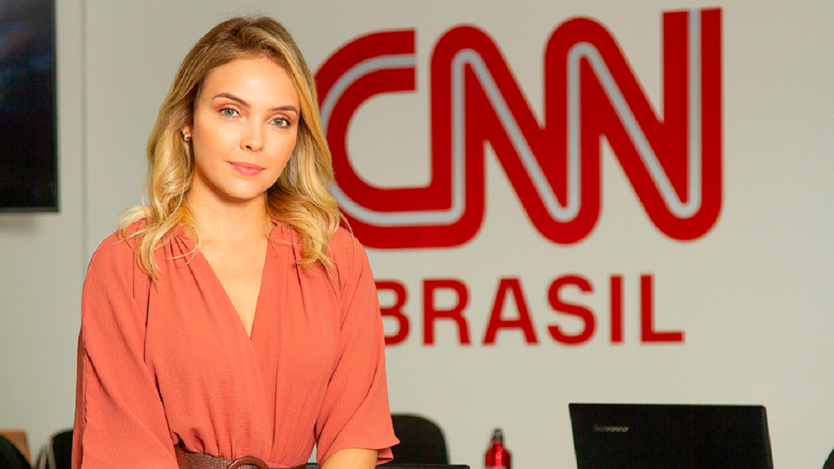 Taís Lopes, apresentadora da CNN Brasil