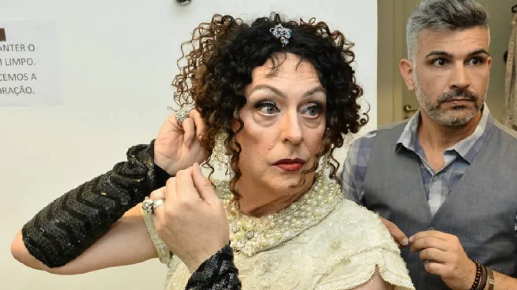 Roberto Cordovani como a Dama das Camélias, em São Paulo