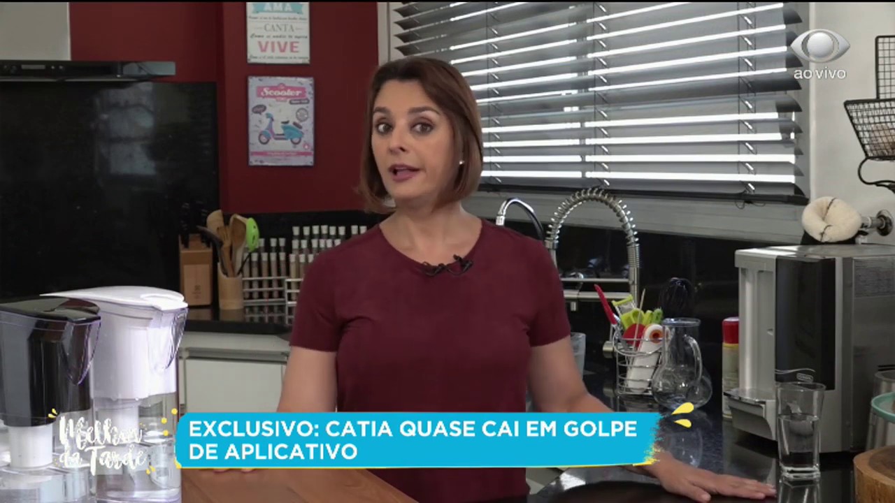 Cátia Fonseca apresenta Melhor da Tarde de sua casa