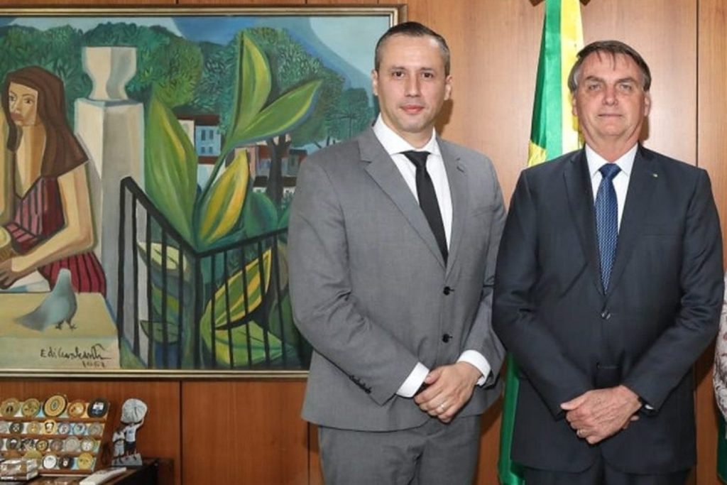 Roberto Alvim e Jair Bolsonaro