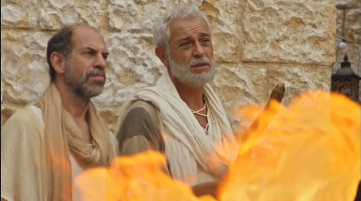 Elias (Roberto Bomtempo) e Moisés (Paulo Gorgulho) em Apocalipse