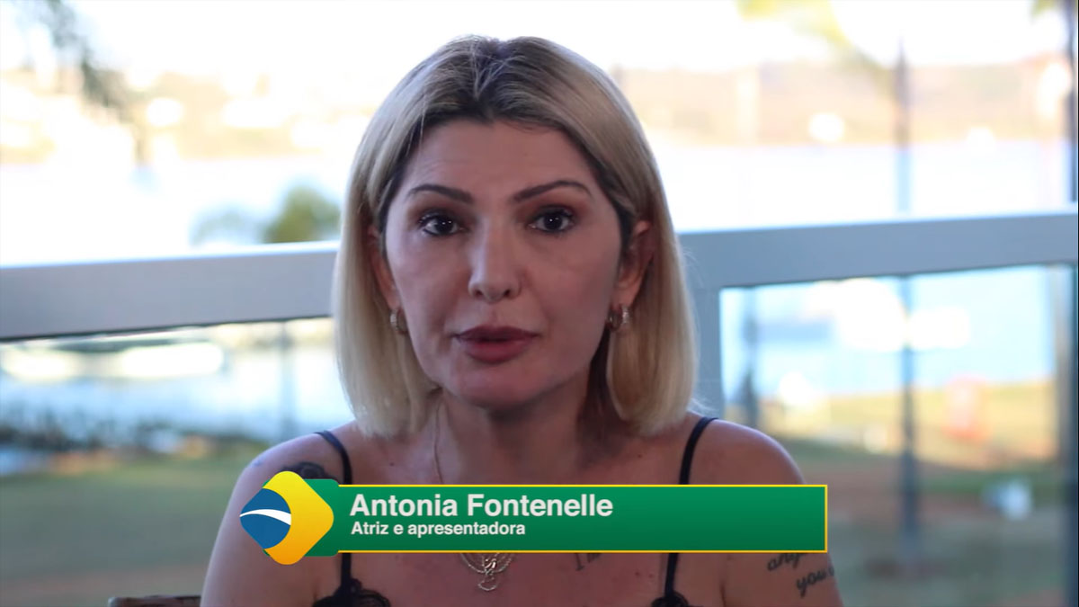 Antônia Fontenelle no canal de Eduardo Bolsonaro