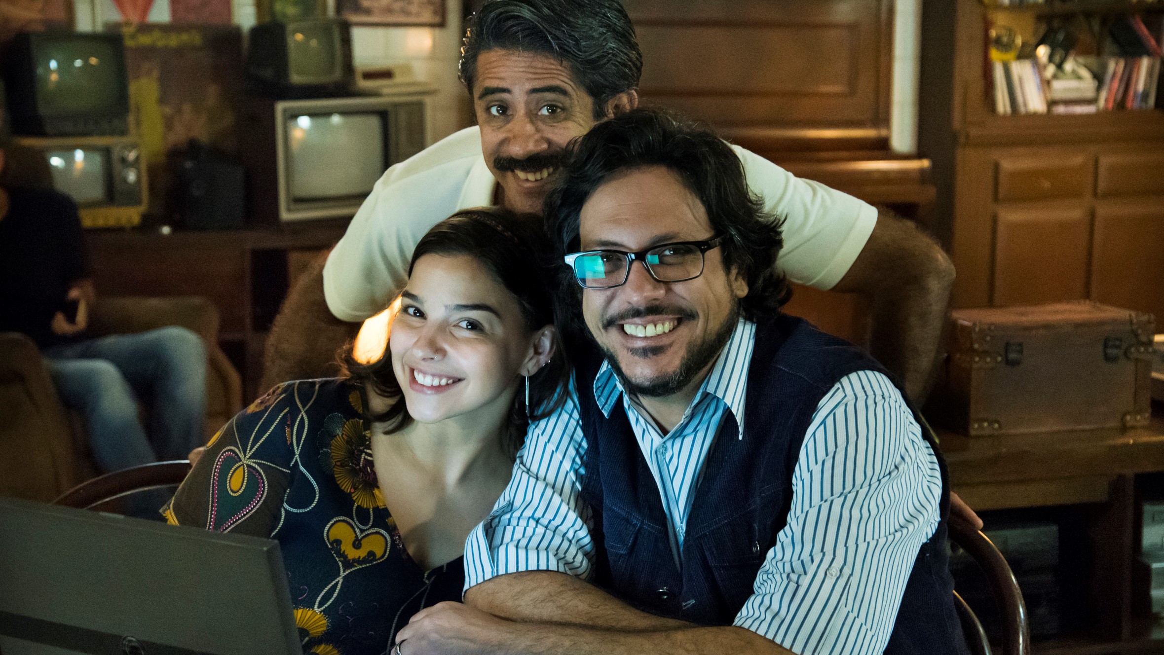Keyla (Gabriela Medvedovski), Roney (Lúcio Mauro Filho) e Valdemar (Ed Lopez Dassilva) em Malhação: Viva a Diferença