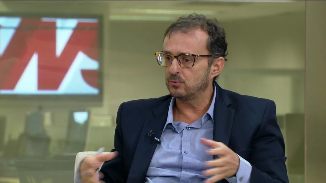 O jornalista Octávio Guedes na GloboNews (Reprodução / GloboNews)