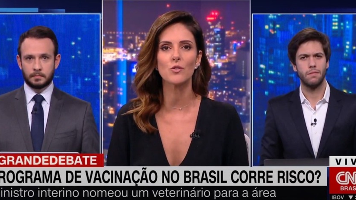Caio Coppolla debocha de pergunta e recebe patada de Monalisa Perroni (Reprodução: CNN Brasil)