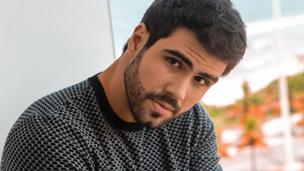 Juliano Laham assina contrato com a Record TV e estará em Gênesis (Reprodução: Instagram)