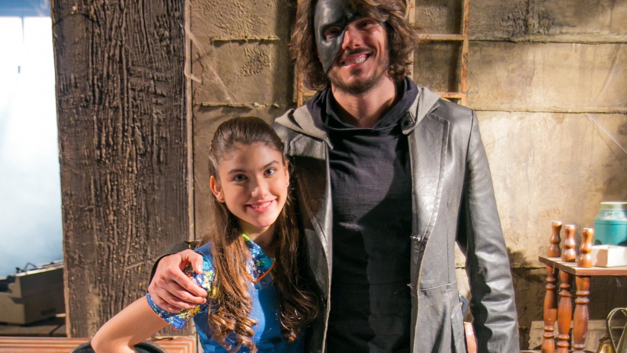 Giovanna Grígio e Daniel Andrade como Mili e Miguel em Chiquititas (Divulgação / SBT)