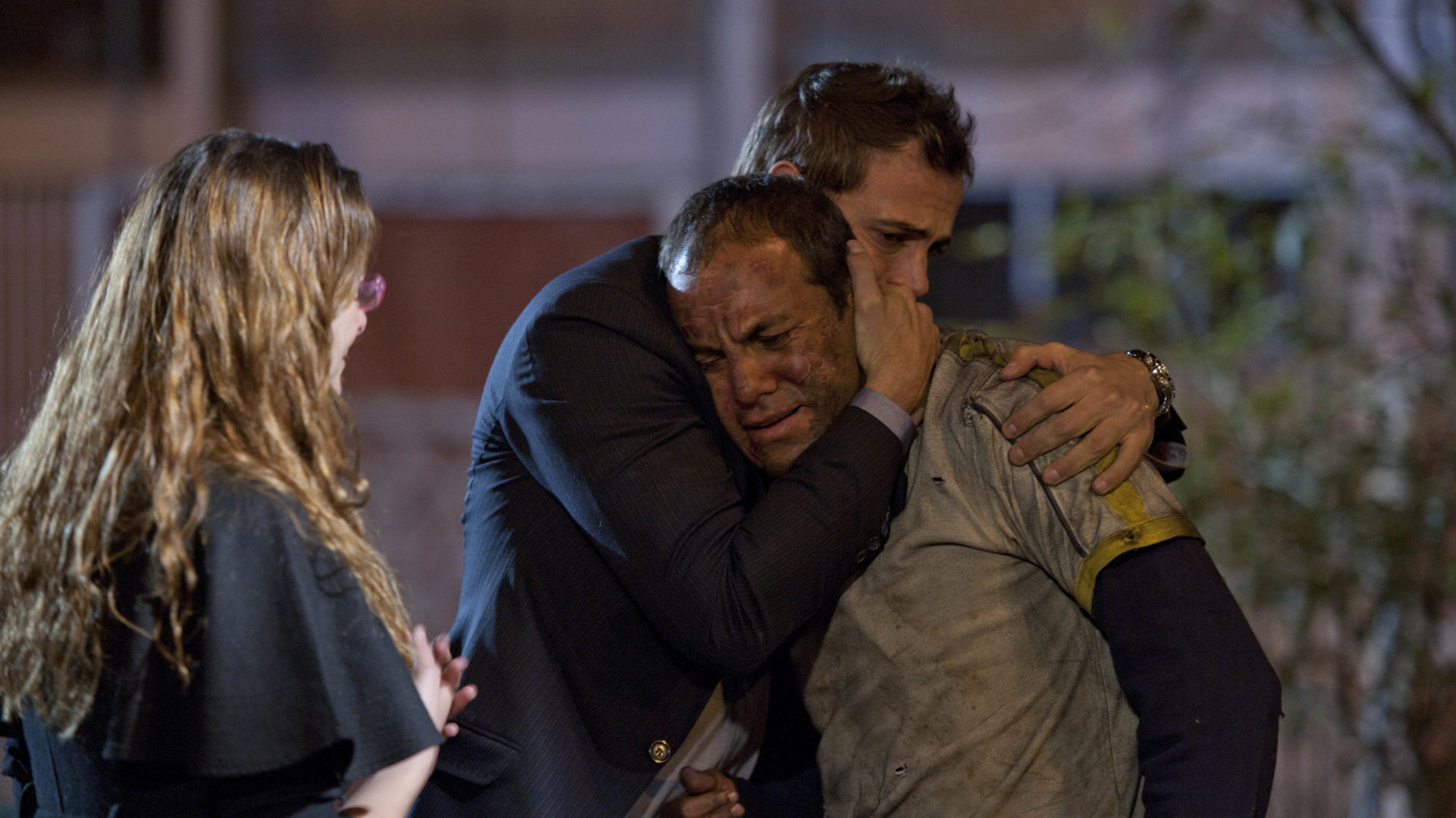 Natália (Susana Diazayas) e Max (William Levy) reencontram João José (Cuautéhmoc Blanco) em Triunfo do Amor (Divulgação / Televisa)