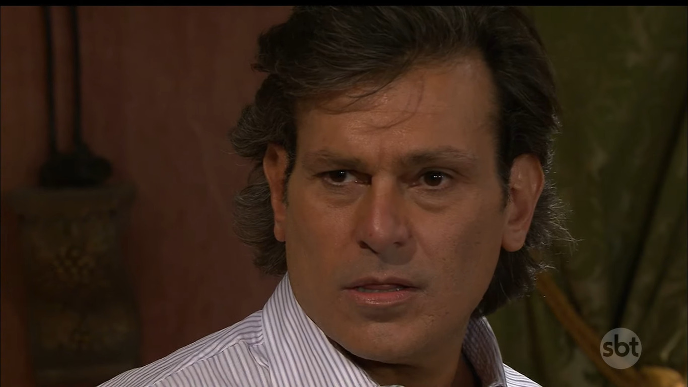 Guillermo García Cantú como Guilherme Quintana em Triunfo do Amor (Reprodução / YouTube)