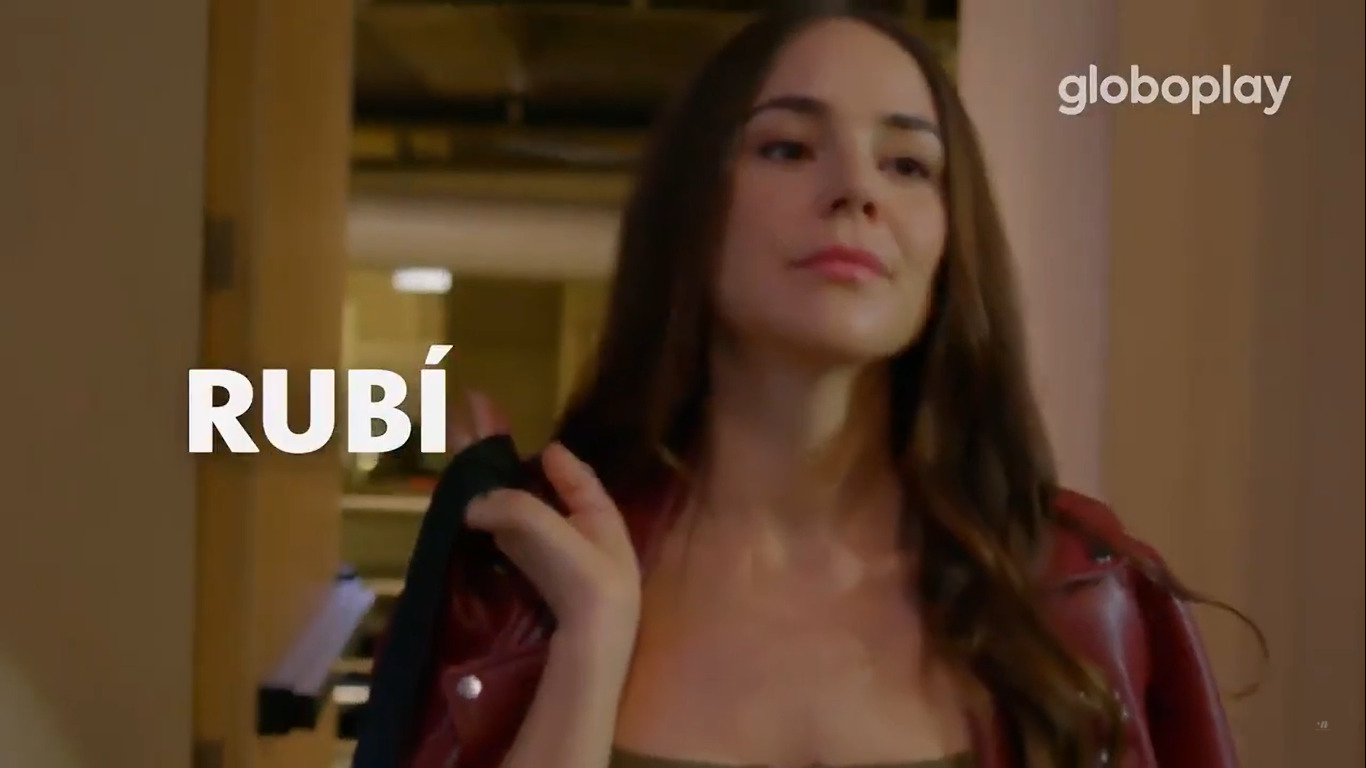Camila Sodi na chamada de Rubi no Globoplay (Reprodução / YouTube)
