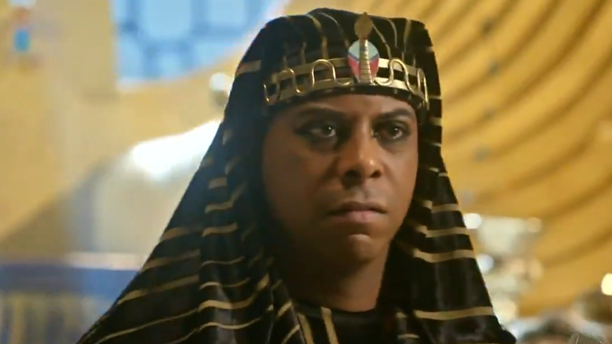 O faraó Amenemhat Terceiro (André Ramiro) em Gênesis (Reprodução/Record TV)