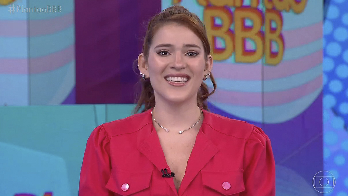 Ana Clara Lima, apresentadora do Plantão BBB