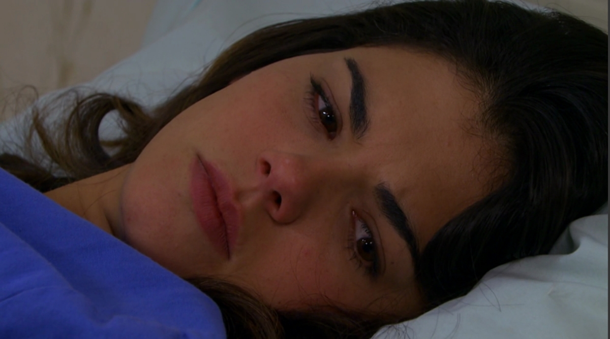 Livia Brito interpreta Fernanda Sandoval em Triunfo do Amor (Reprodução: Televisa S.A.)