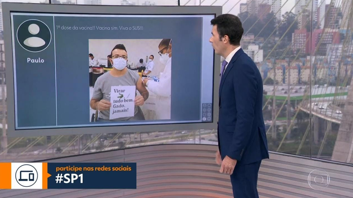 Globo exibe protesto de homem vacinado contra Jair Bolsonaro