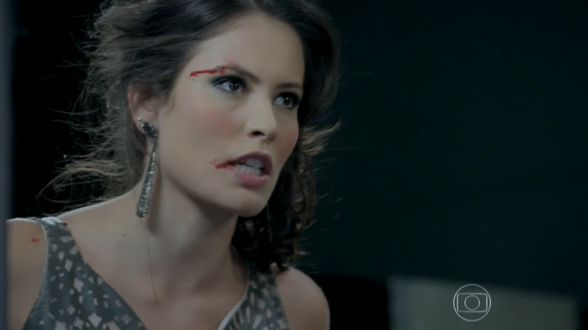 Carmen (Ana Carolina Dias) em Império (Reprodução/Globo)