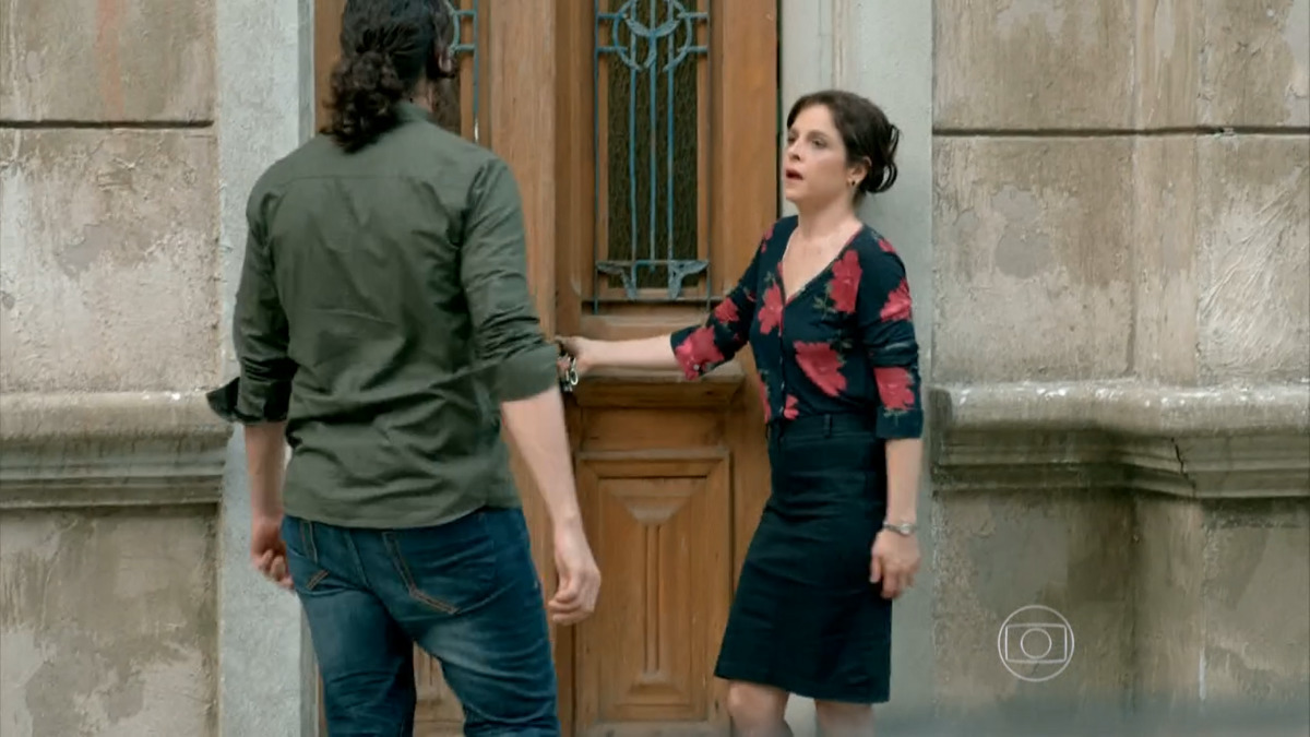 Jairo (Julio Machado) e Cora (Drica Moraes) em Império (Reprodução / Globo)