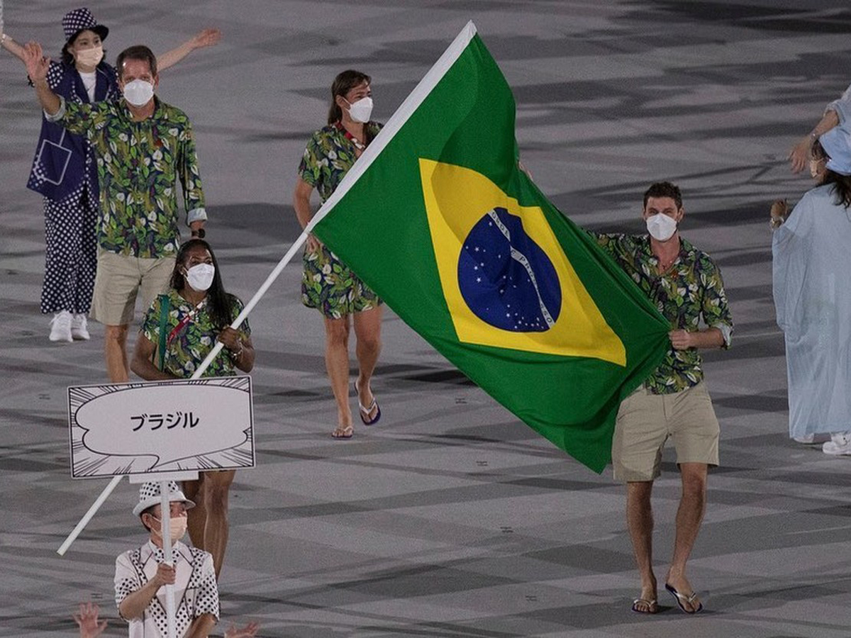 Representantes do Brasil na cerimônia de abertura dos Jogos Olímpicos de Tóquio