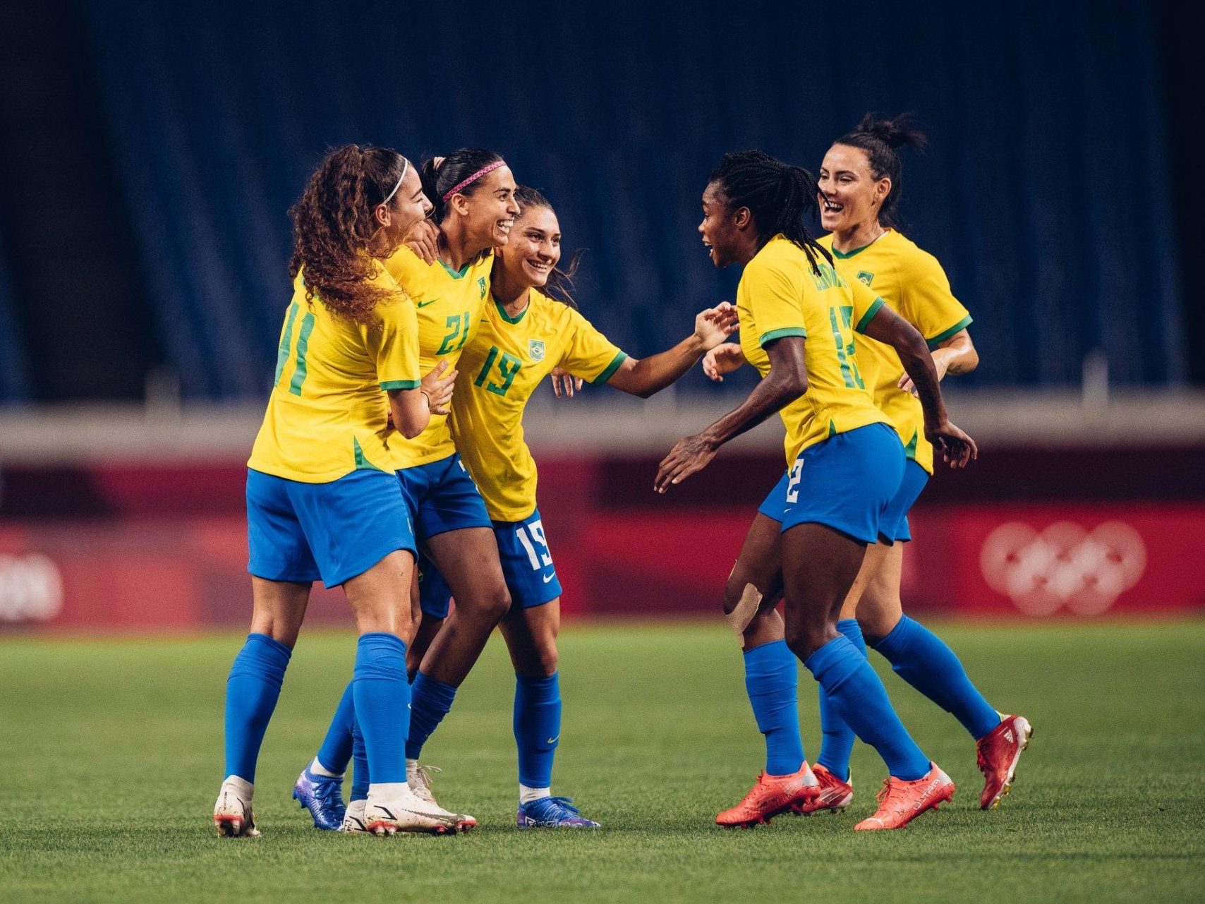 Seleção brasileira de futebol feminino em campo (Sam Robles/CBF)