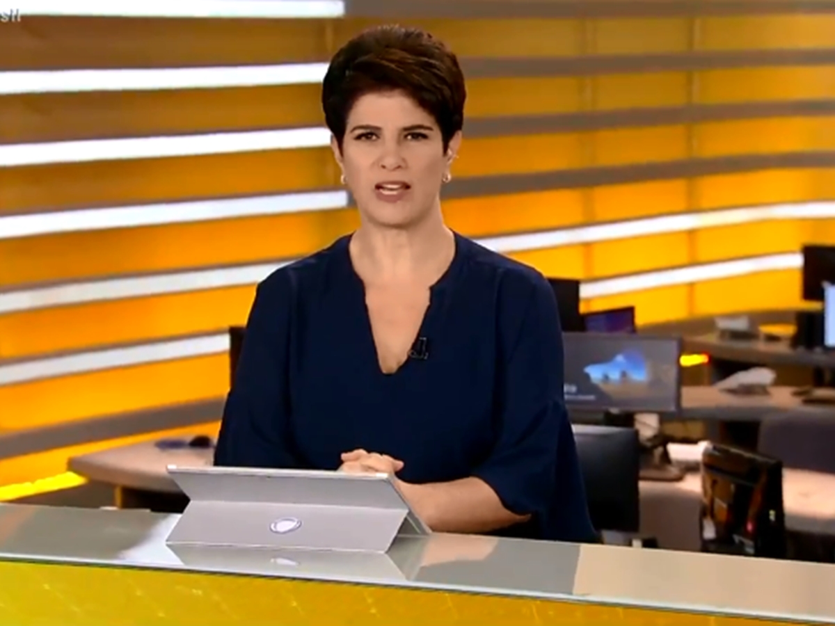 Mariana Godoy durante a apresentação do Fala Brasil desta sexta-feira (30) (Reprodução: Record TV)