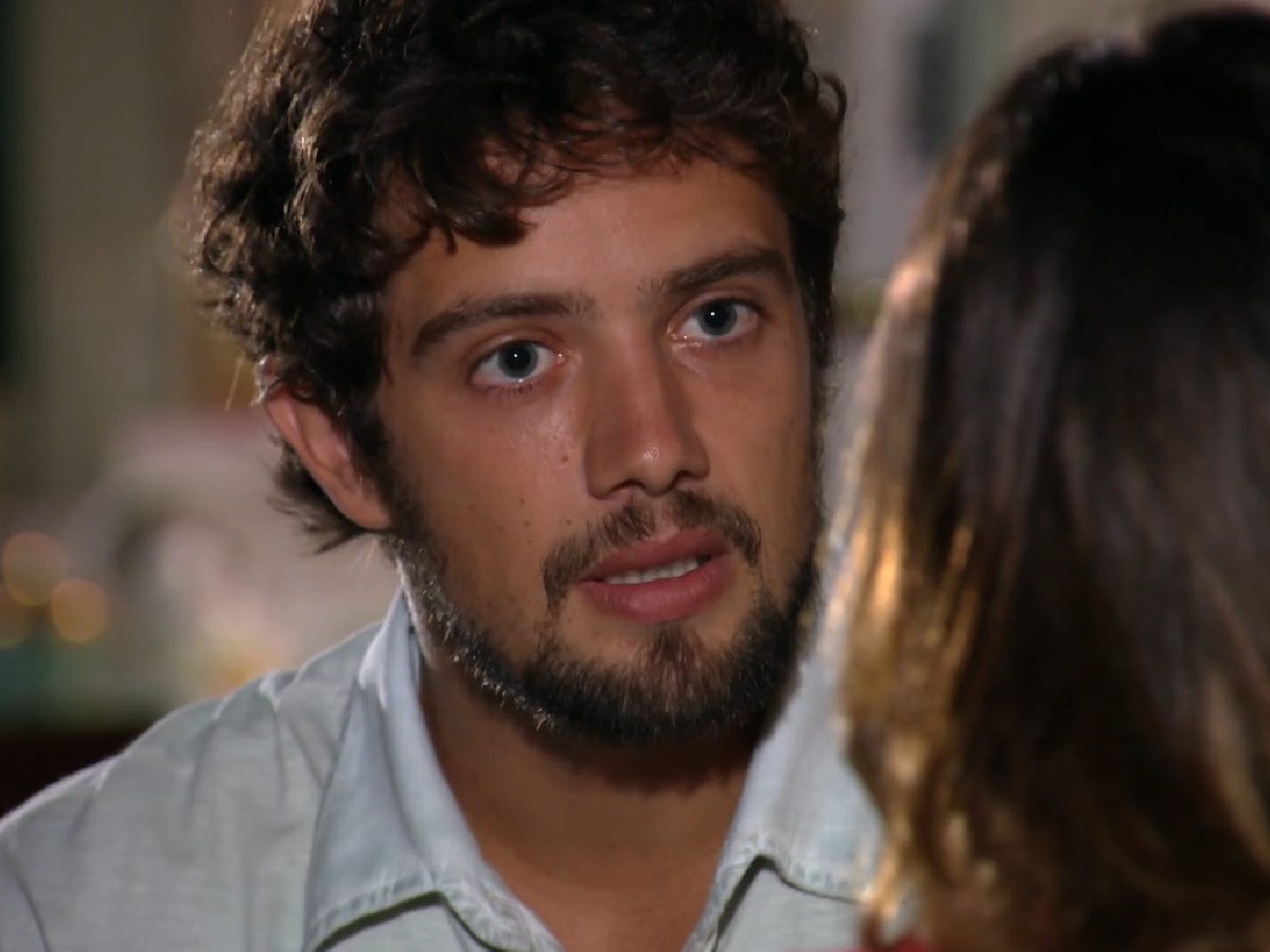 Rodrigo (Rafael Cardoso) e Ana (Fernanda Vasconcellos) em A Vida da Gente (Reprodução/Globo)