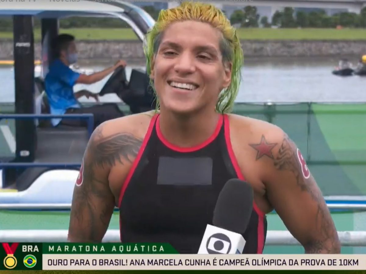 Ana Marcela Cunha, campeã da maratona aquática na Olimpíada de Tóquio (Reprodução/SporTV)