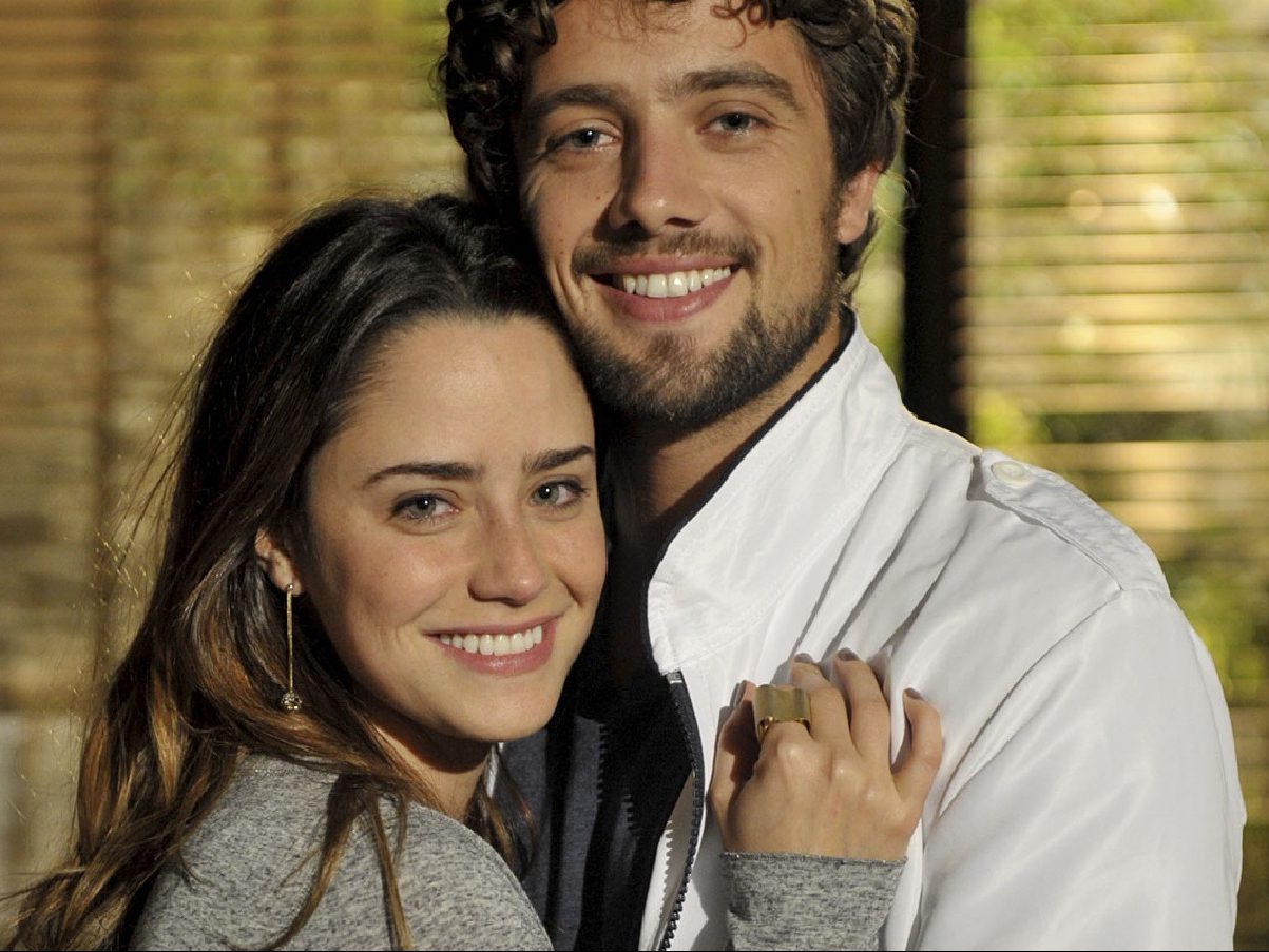 Rodrigo (Rafael Cardoso) e Ana (Fernanda Vasconcellos) em A Vida da Gente (Divulgação/Globo)